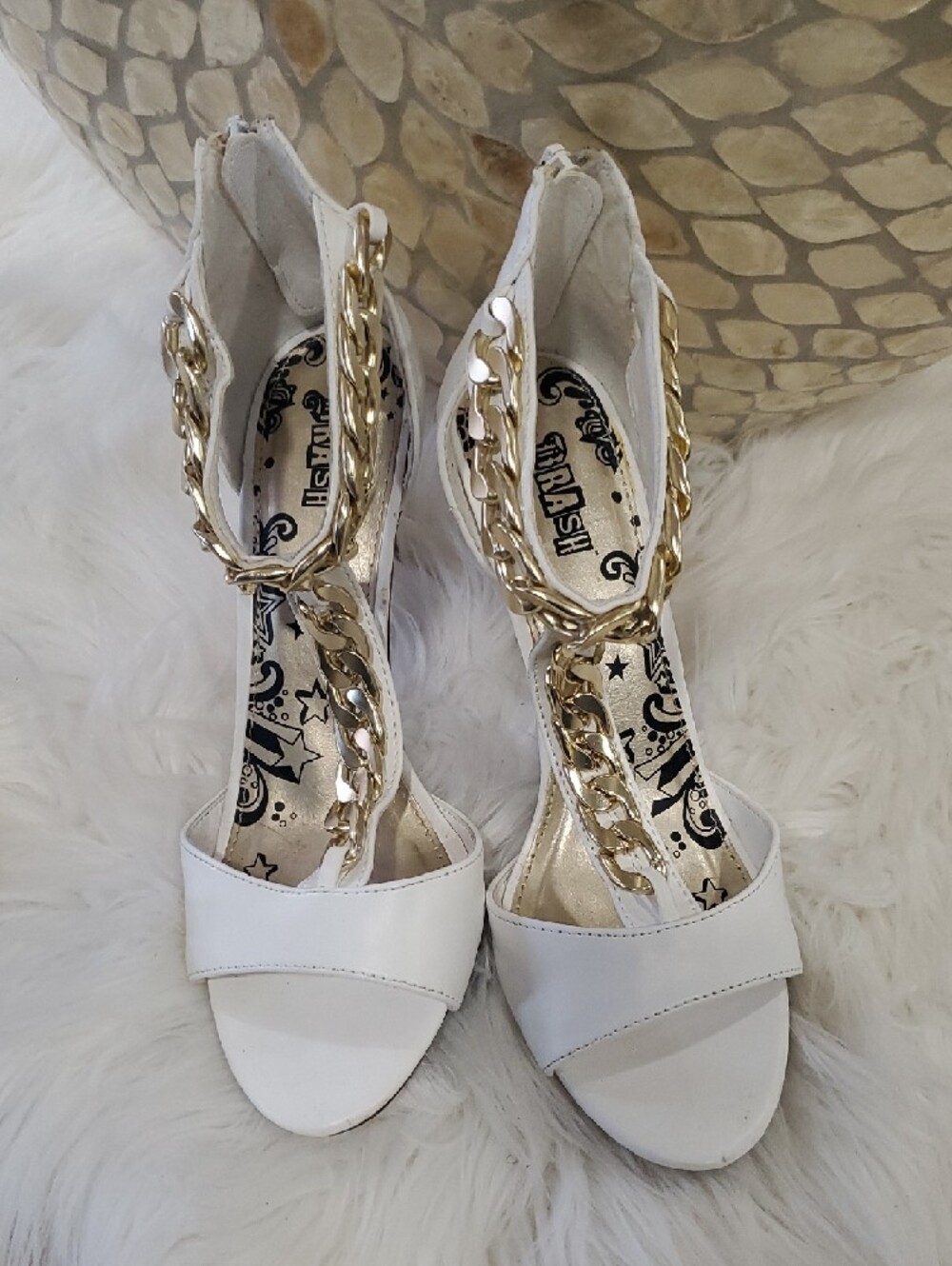 Brash White Heels with Gold Chain Accent - Picture 15 of 16